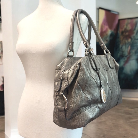 TOD’S Gunmetal Metallic Leather Lux 2 Manici Media Patchwork Bag - Picture 3 of 11